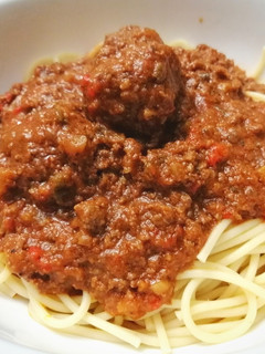 Una foto de Albóndigas en Salsa Boloñesa