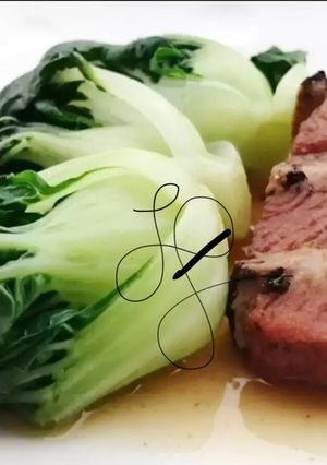 A picture of Baby Bak Choy With Canned Stew Pork.
