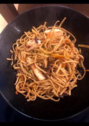 Une photo de Wok de poulet