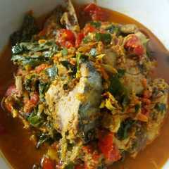 A picture of Ikan cakalang woku.