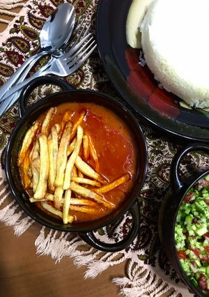 عکسی از دستور خورشت قیمه سیب زمینی