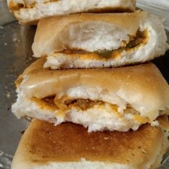 Dabeli A picture of Dabeli.