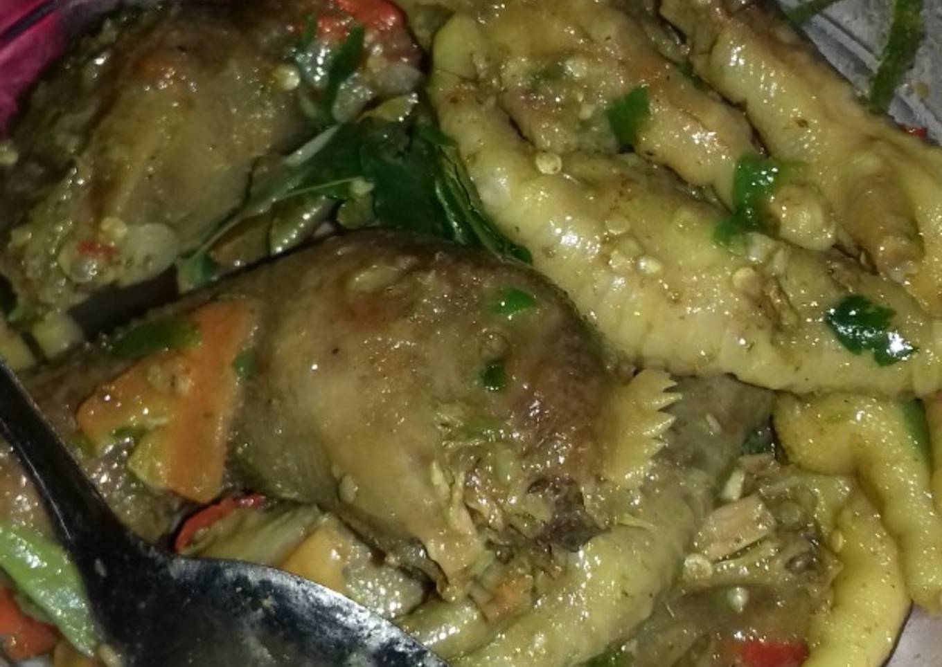 Kepala dan Ceker Ayam Bumbu Segar