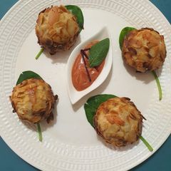 A picture of Prawn drumsticks.