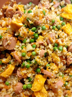 Una foto de Arroz de Coliflor tres delicias🍛