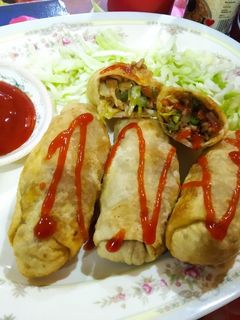 સ્પ્રિંગ રોલ (Spring Roll Recipe in Gujarati) રેસીપી મુખ્ય ફોટો