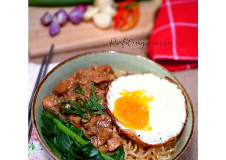 Langkah Mudah untuk Menyiapkan Mi ayam indomie, Enak Banget