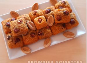 Une photo de BROWNIES NOISETTES & CHOCOLAT DULCEY