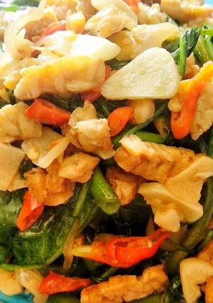 Foto resep Tumis Kangkung Belacan Tempe
