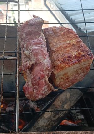 Una foto de Chancho al Palo