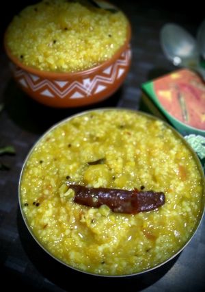 A picture of Sambhar khichdi.