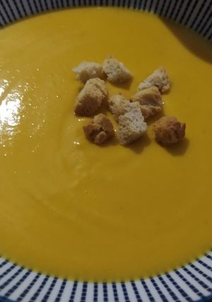 Una foto de Cremita de verduras templada