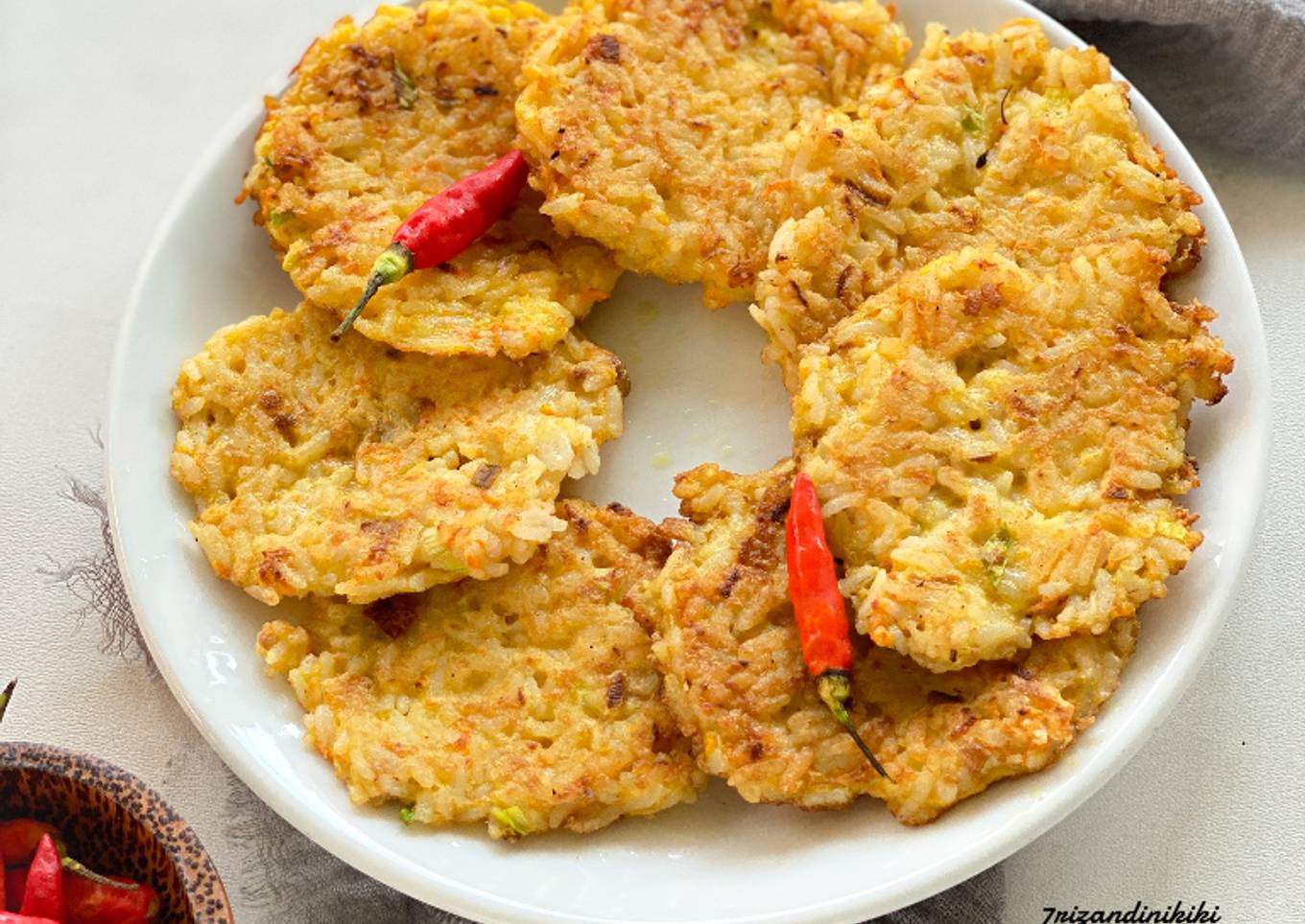 Bakwan nasi keju