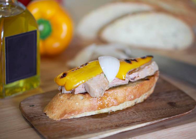 Step-by-Step Guide to Prepare Homemade Tuna in olive oil, peppers and sweet onions on toast