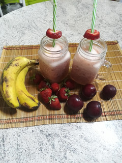 Una foto de Licuado de frutas 😋