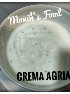 Una foto de Crema Agria