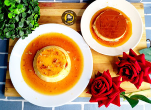 A picture of Spanish Flan Caramel Custard Pudding.