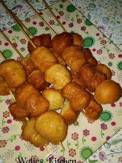 A picture of Doughnuts pops.