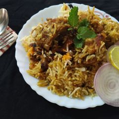 A picture of Hyderabadi Chicken Dum Biryani.