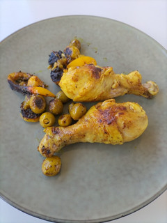 Una foto de Tajín de pollo