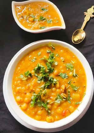 ঘুগনি (Ghugni recipe in Bengali) রেসিপির প্রধান ছবি
