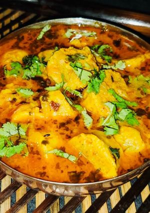 गट्टे की सब्जी (gatte ki sabzi recipe in hindi) रेसिपी मुख्य फोटो
