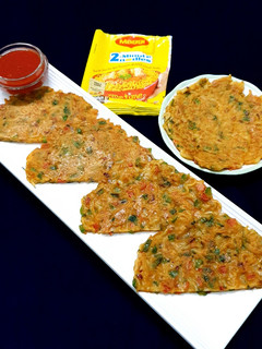 મેગી મેજીક પુડલા (Maggi magic pudla recipe in Gujarati) રેસીપી મુખ્ય ફોટો