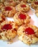Galletitas de nuez y jalea de frutilla