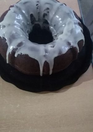 Una foto de Budín matero de chocolate con glaseado de naranja