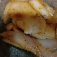 Onion salad A picture of Onion salad.