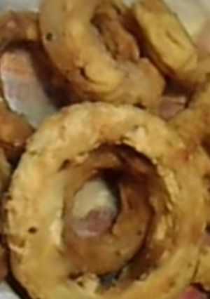 صورة لوصفة بصل مقرمش بالدقيق 😋😋😋