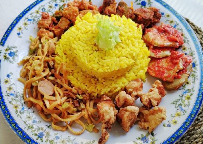 Nasi Kuning