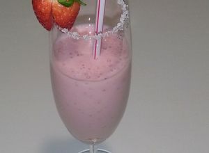 Una foto de Batido de fresas, plátano y endivia