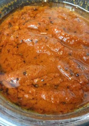 ஒரு நிமிட பூண்டுகாரச்சட்னி(CHILLI GARLIC CHUTNEY RECIPE IN TAMIL) செய்முறை முக்கிய புகைப்படம்