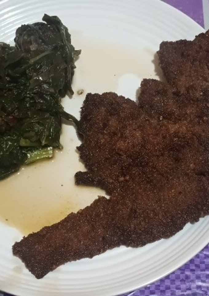 Una foto de Hígado migado y acelgas fritas