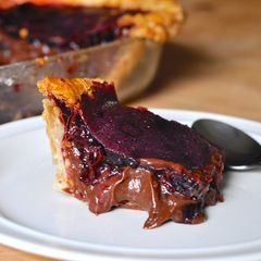 A picture of Cherry & Chocolate Tart.