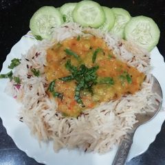 A picture of Toor Dal and rice.