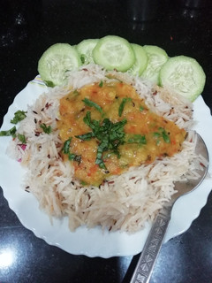 A picture of Toor Dal and rice.