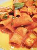 Rigatoni al ragù de Pulpo con base de crema de Calabaza