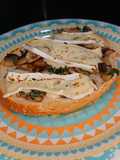 Brusqueta cogumelos e brie