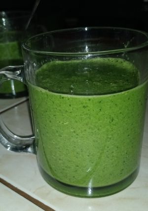 Una foto de Smoothie espinaca y plátano