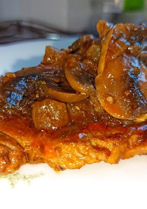 Gombás, szalonnás karaj recept fotója
