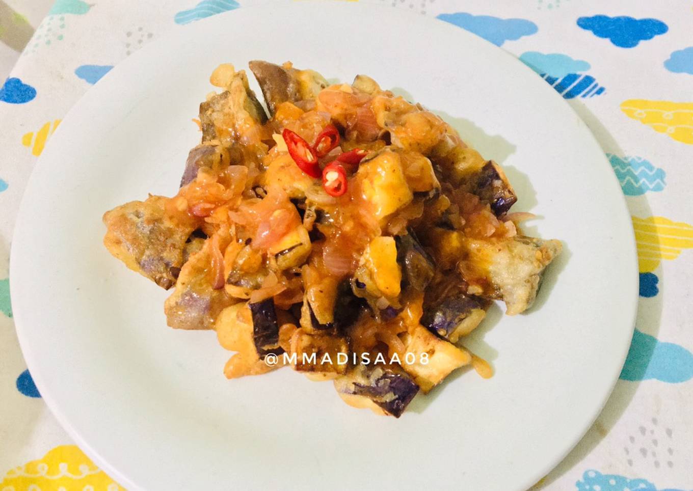 Terong Krispi Saus Asam Pedas