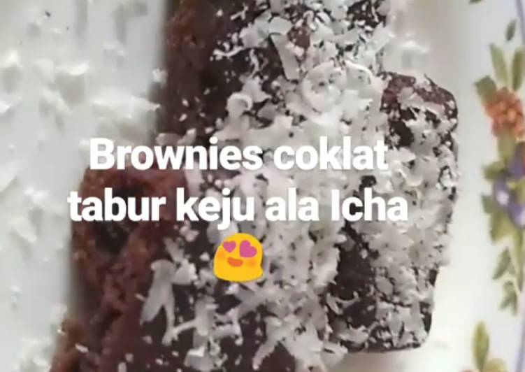 Brownies coklat tabur keju