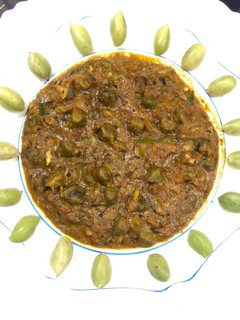 લીલા ચણાની હરીયાળી સબ્જી (Lila Chana Hariyali Sabji Recipe In Gujarati) રેસીપી મુખ્ય ફોટો