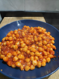 Una foto de Garbanzos con jamón