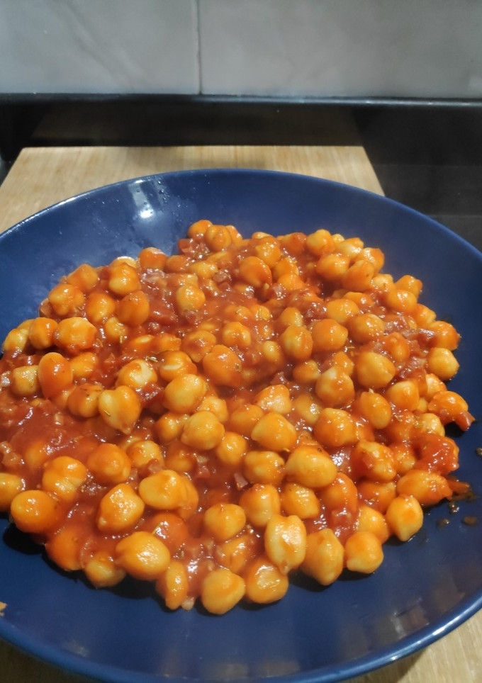 Una foto de Garbanzos con jamón