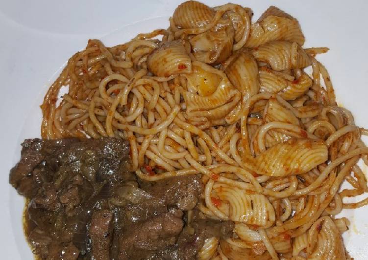 Spaghetti/macaroni jollof
