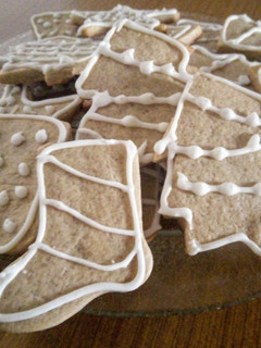 Una foto de Galletitas navideñas (de jengibre y canela)🤩🤩