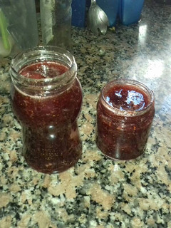 Una foto de Mermelada de frutillas súper fácil!